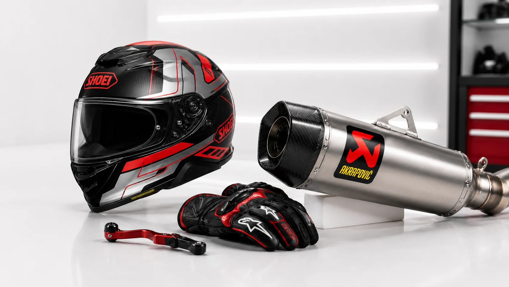SHOEI Ride & Test kacige u Reply Motors salonu