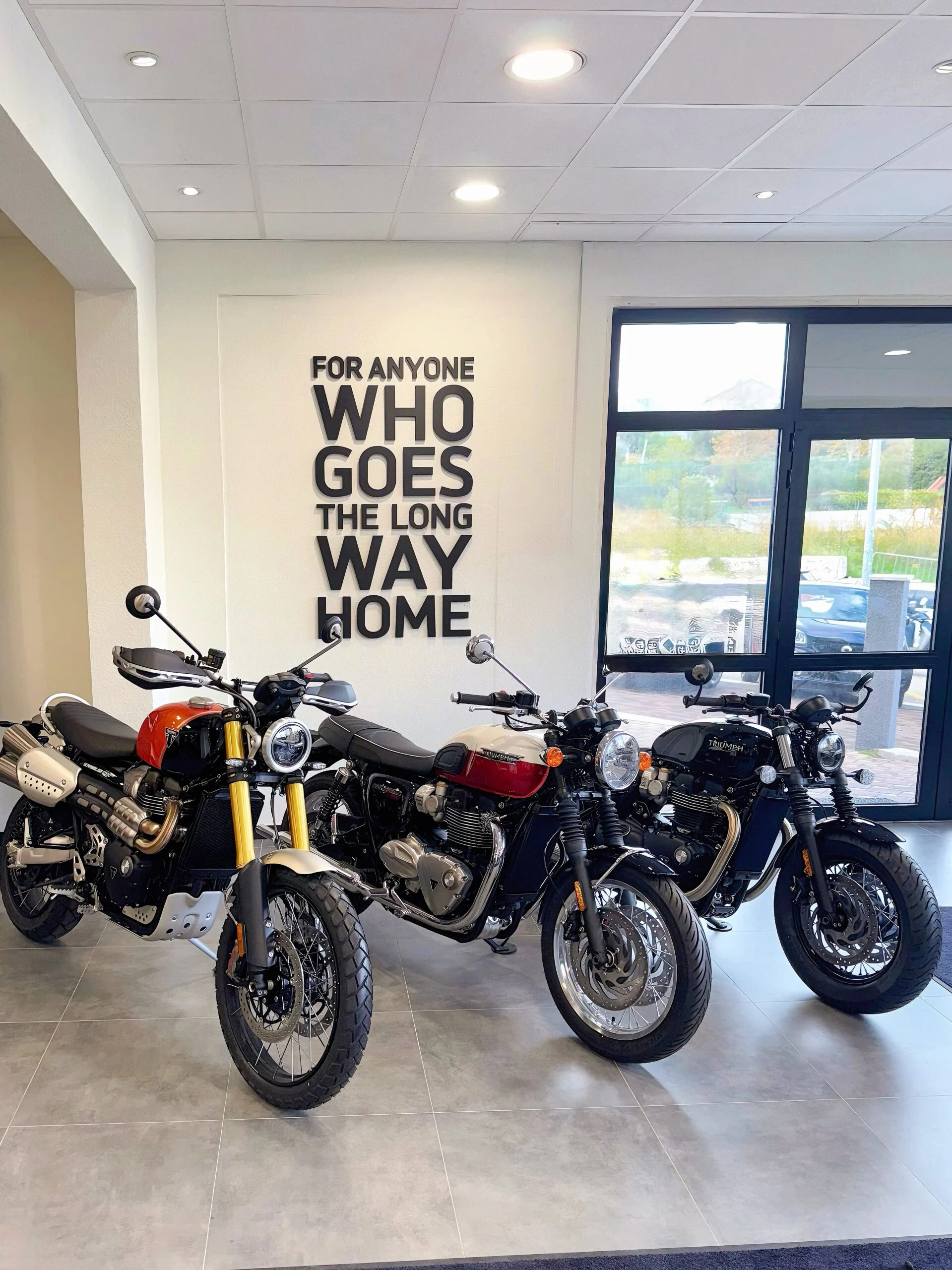 Posebna Ponuda: Tri Triumph Modela 1.000 € Povoljnija