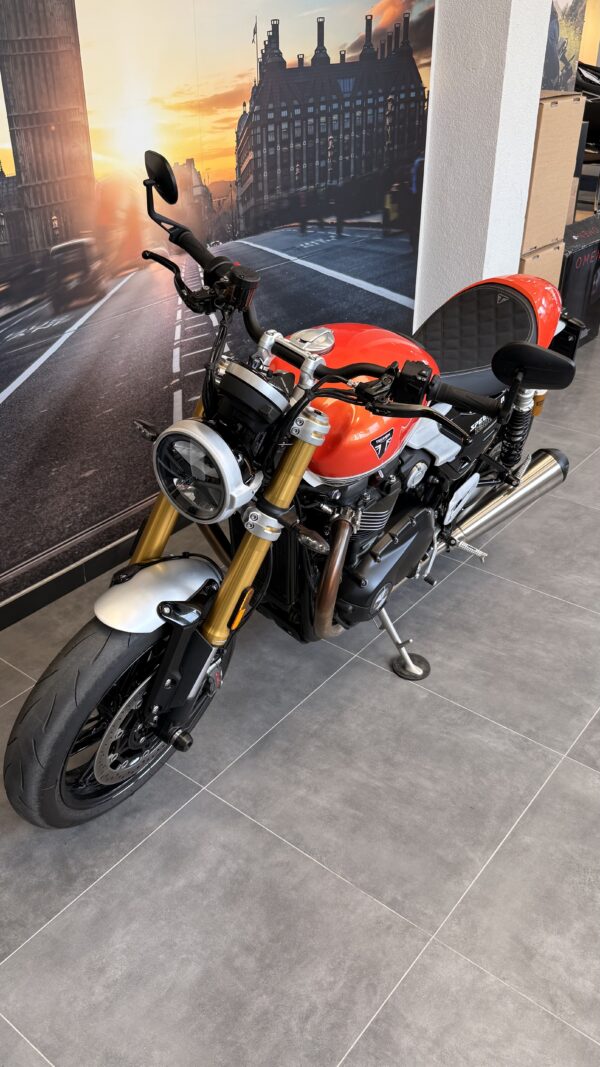 Triumph Speed Twin 1200 RS - Uslužna prodaja, 2025 god.