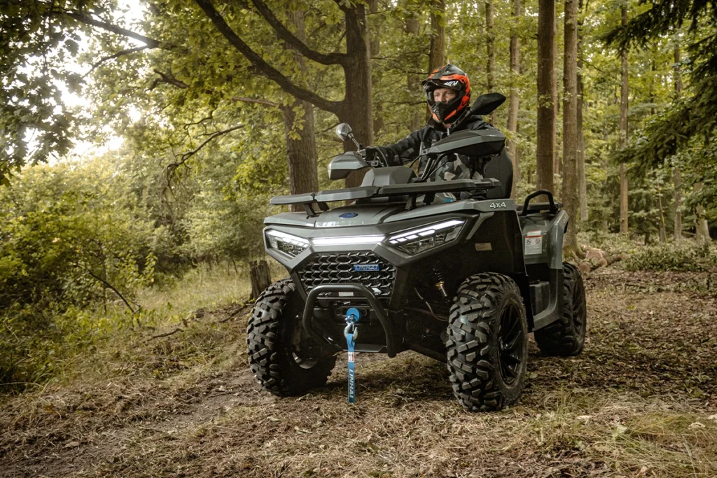 Landforce 550L - službena fotografija 3