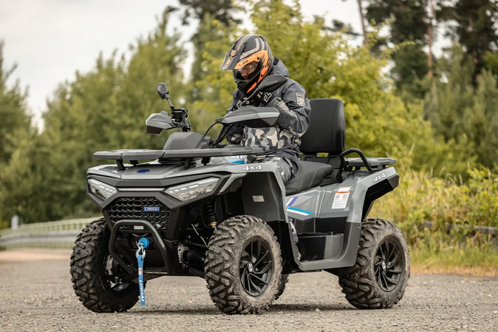 Landforce 550L - službena fotografija 5