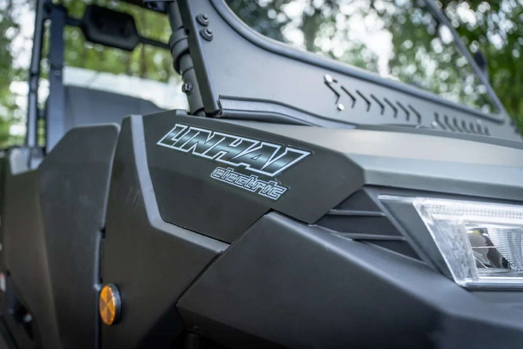 ELECTRIC LH-100DU HALF CAB 4x4 - službena fotografija 2