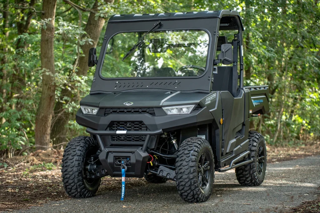 ELECTRIC LH-100DU HALF CAB 4x4 - službena fotografija 5